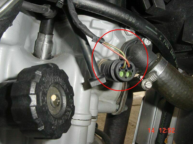 Changing coolant temperature sensor bmw #2